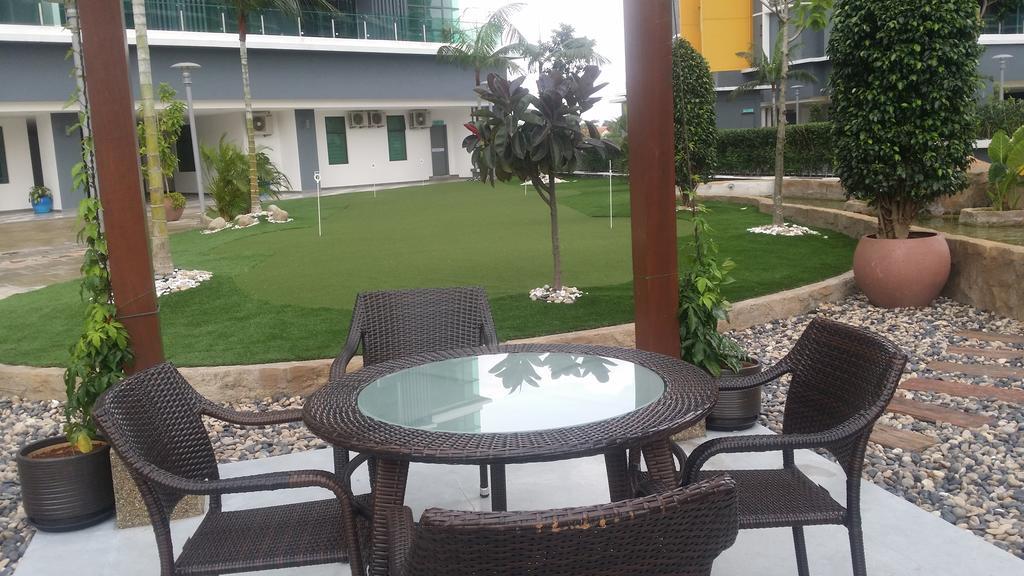 Vista Alam Studio Units - Pool, Food Court Shah Alam Extérieur photo
